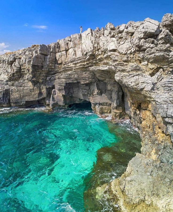 Case Vacanze "Bianco Mare" Porto Pino Kültér fotó